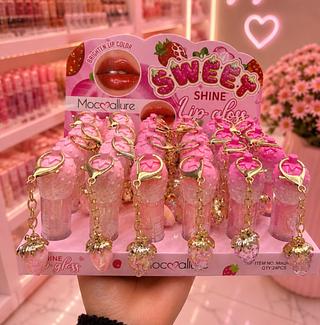 Lip gloss Com Chaveiro Mocoallure ( Cores separar que estevem disponível)
