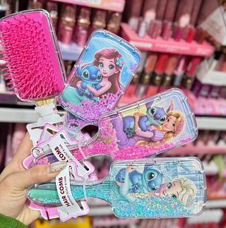 Escova de Cabelo Princesa Infantil ( separar que estevem disponíveis)