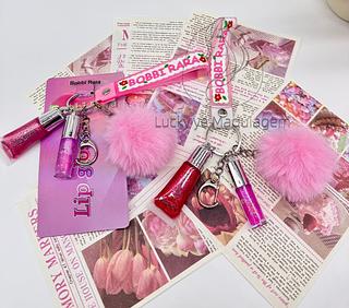 Lip Gloss Con Chaveiro Pompom Bobbi Rara