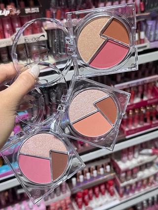 Trio Blush iluminador contorno Vivai Cores separar que estevem disponíveis