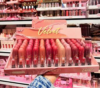 Batom Matte Pink 21 Cores separar que estevem disponível