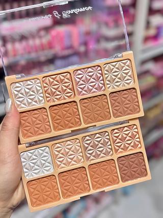 Paleta de iluminador e contorno Labranche Cores separar que estevem disponível