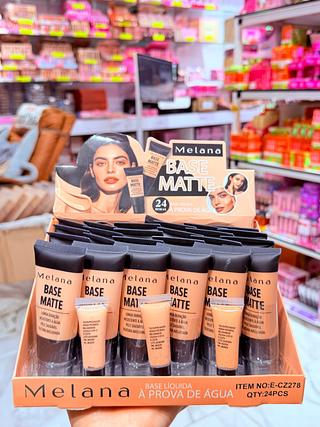 BASE LIQUIDO MATTE MELANA CORES SEPARAR QUE ESTEVEM DISPONIVEIS